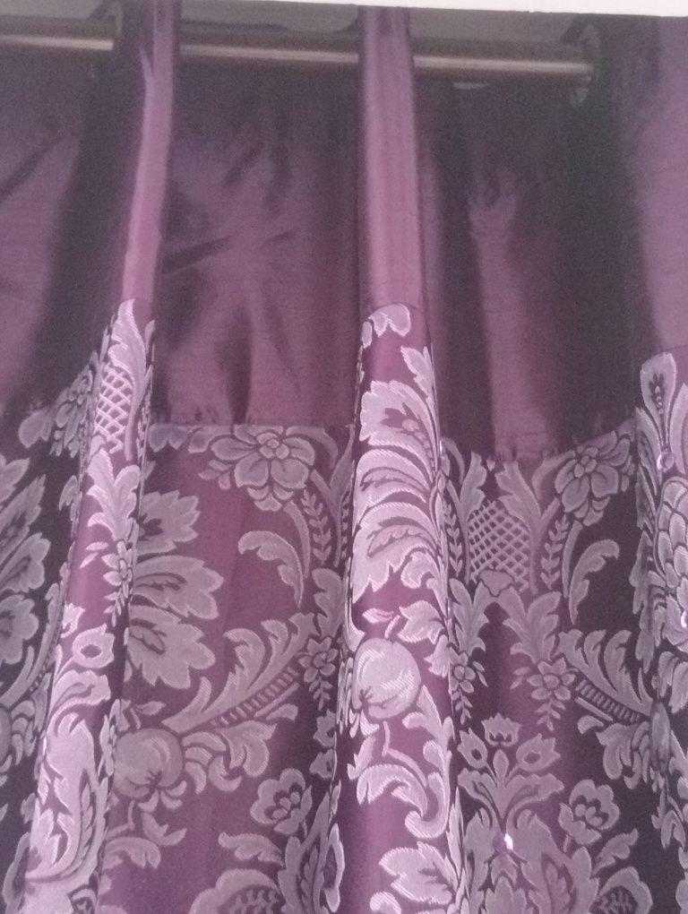 4 Cortinas opacas rochas
