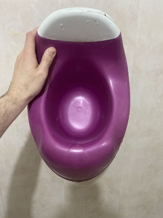 2 детских горшка