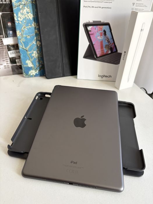 Tablet Apple iPad 10.2 (9. gen) 64gb+Apple Pencil+Logitech Slim Folio