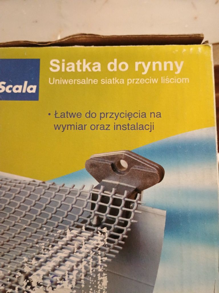 Siatka uniwersalna do rynny przeciw liściom
