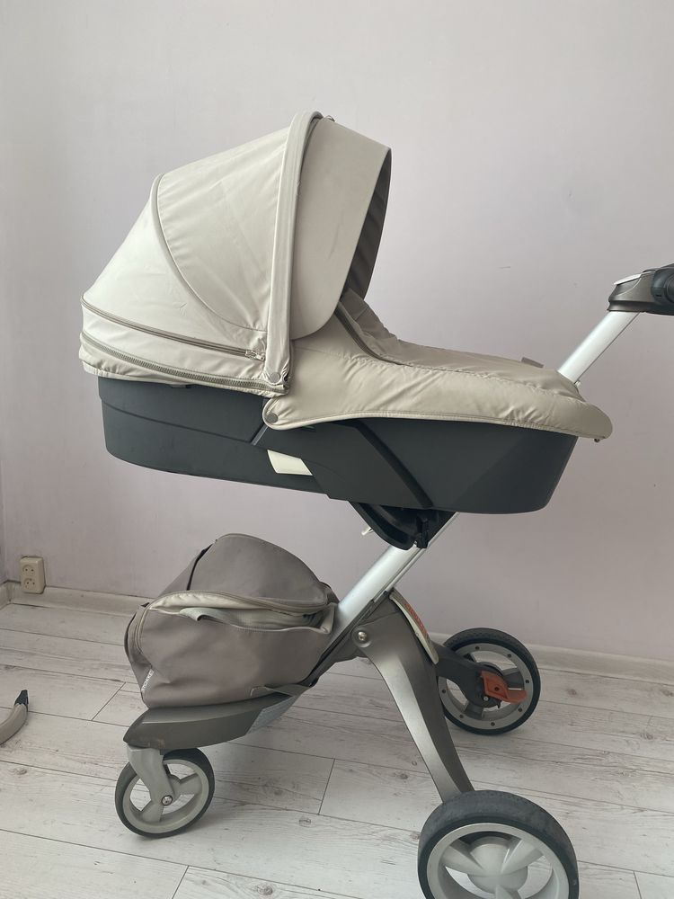 Witam sprzedam wózek Stokke V3