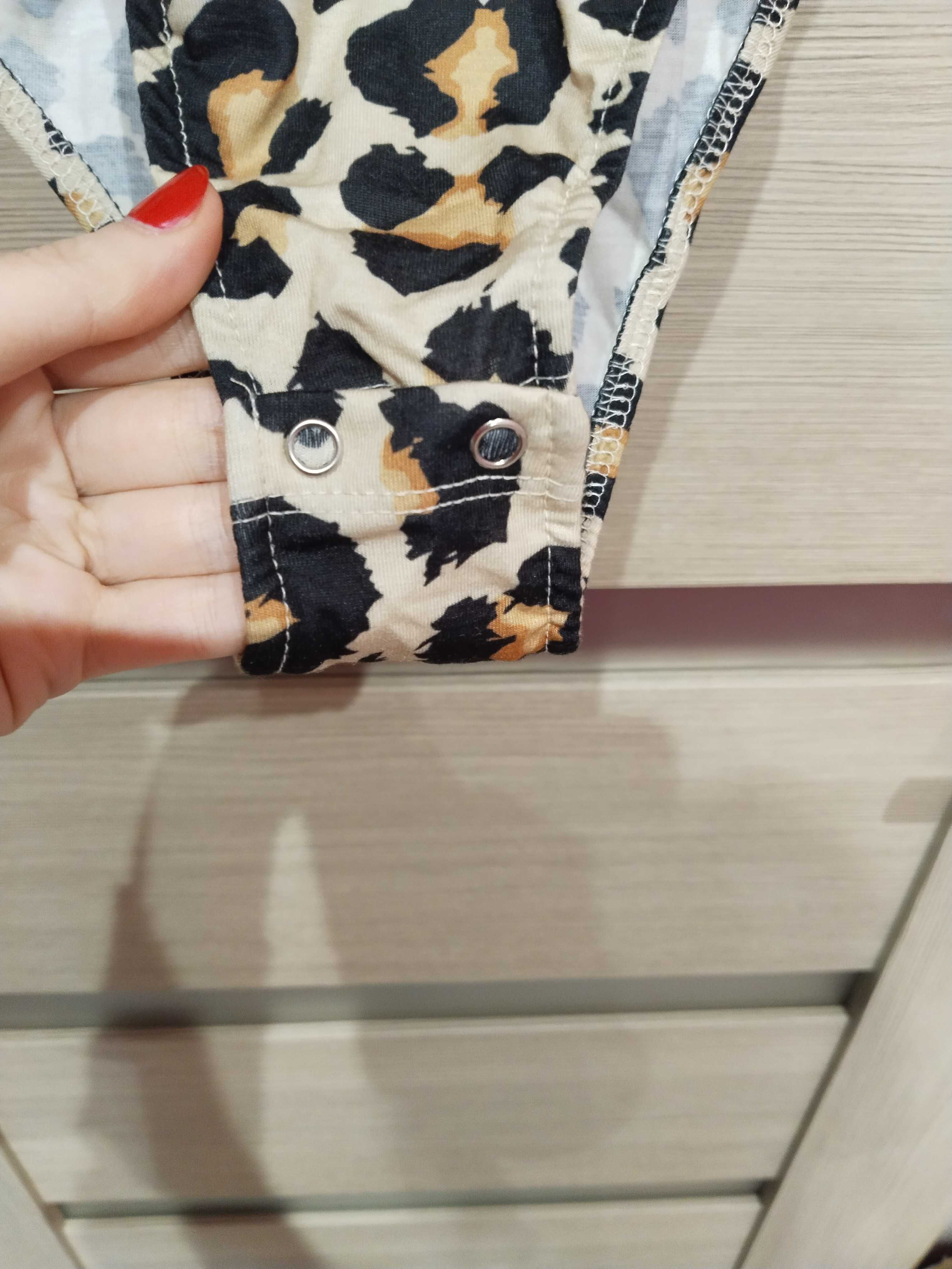 Nowe body w panterkę z krótkim rękawem rozmiar L