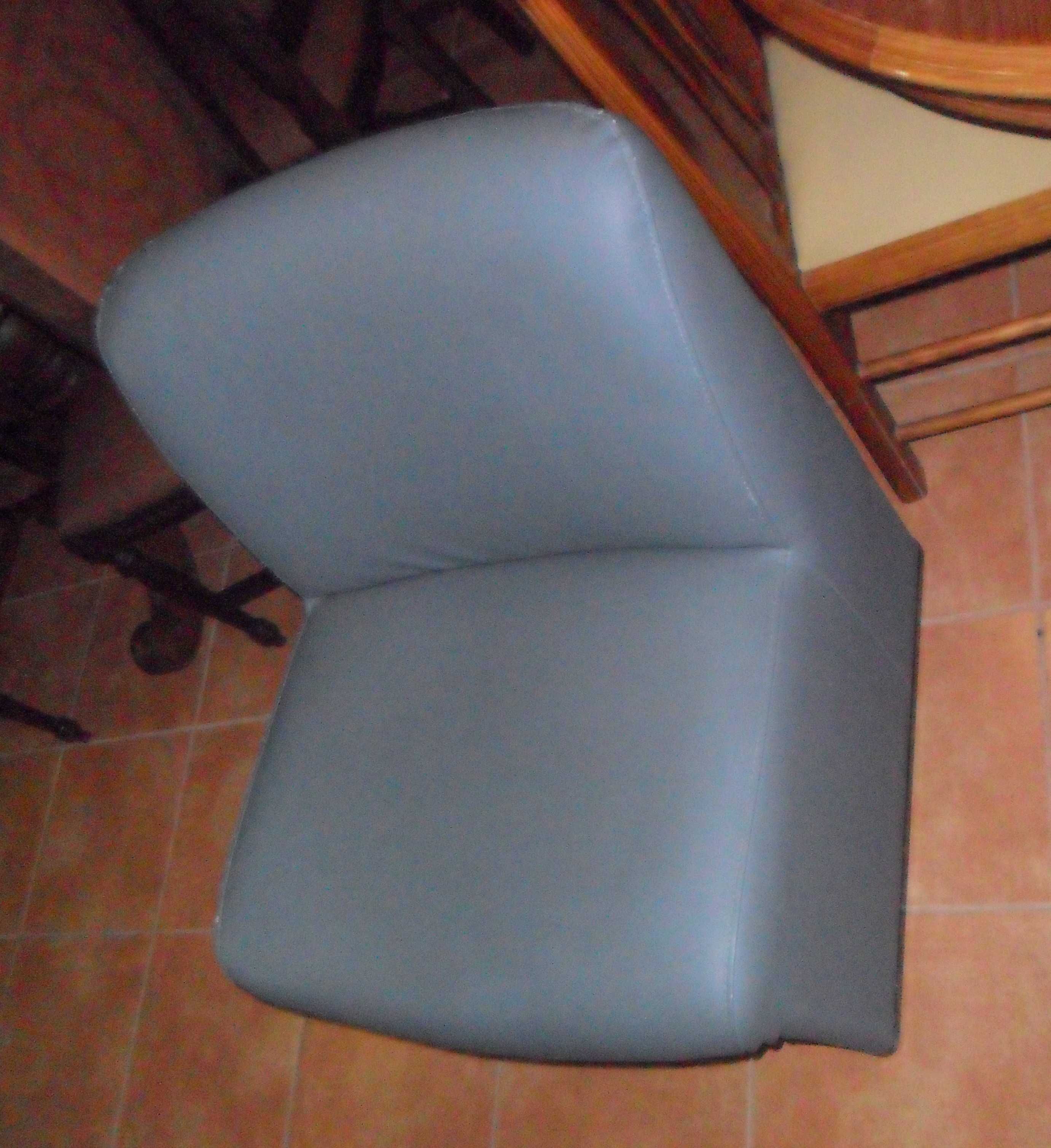 Sofá cinzento lavável