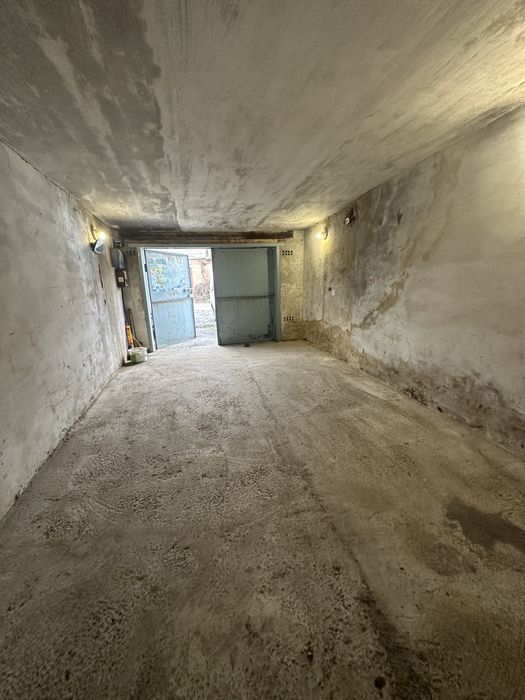 Здам в оренду гараж, склад, приміщення Сабарівське шосе