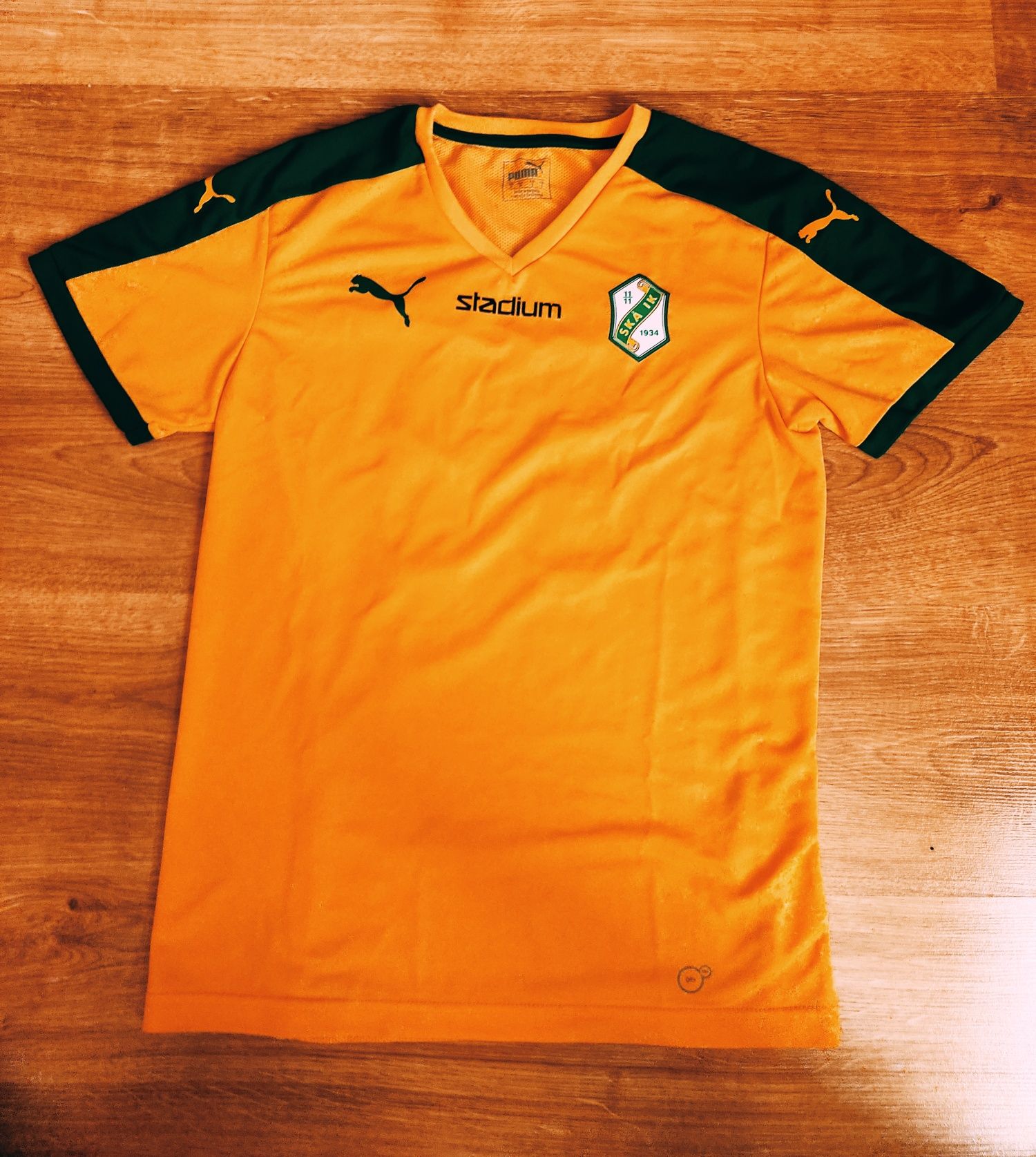 Koszulka piłkarska zespołu Ska IK z nazwiskiem Ounasvuori #11. Puma S.