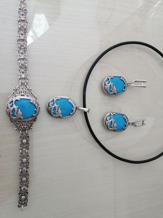 Срібло. 925 Набір браслет, сережки, підвіс. Бірюза