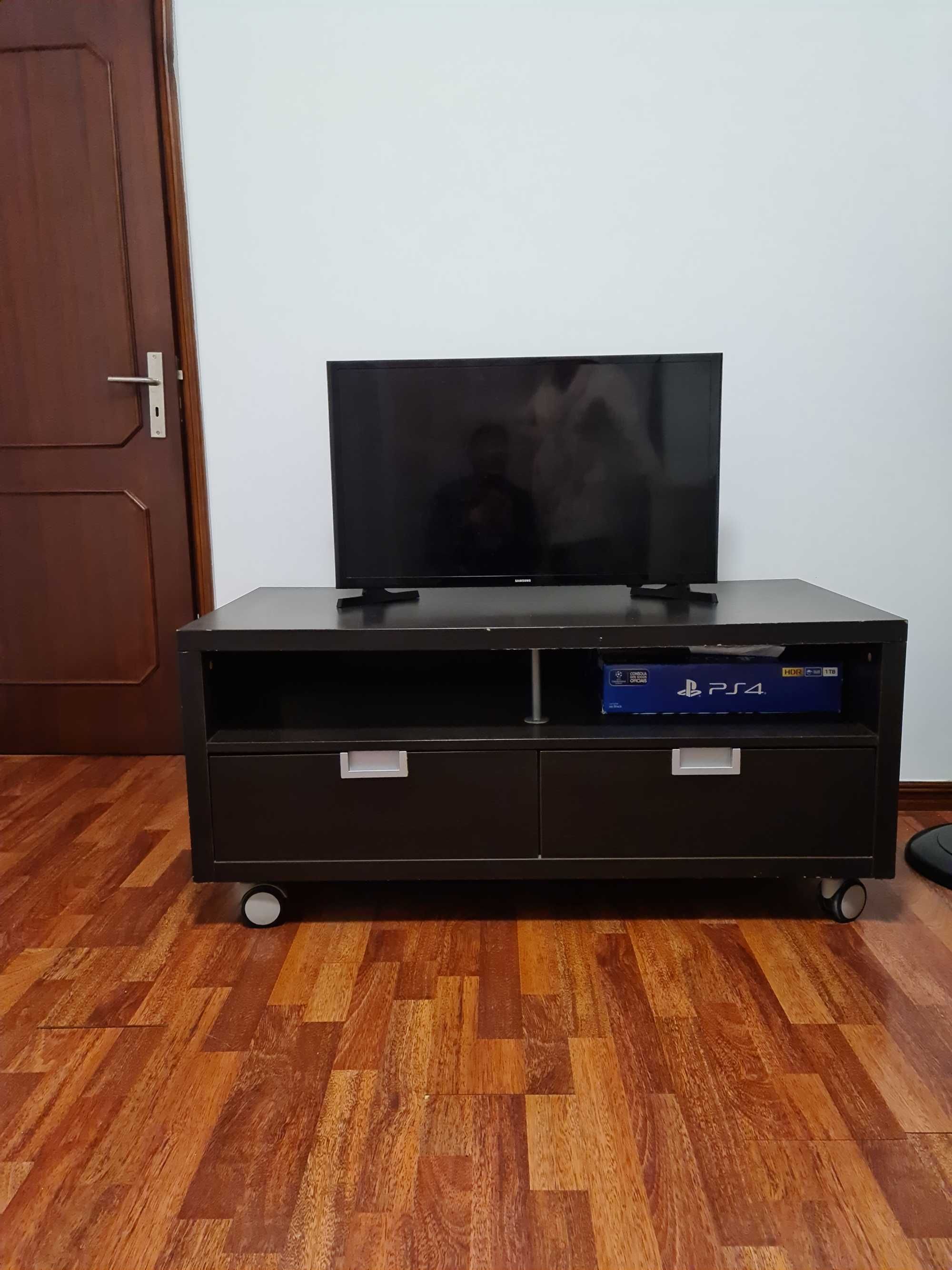 Movel De Sala, TV