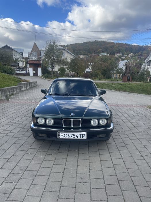 Продам BMW 730 e32