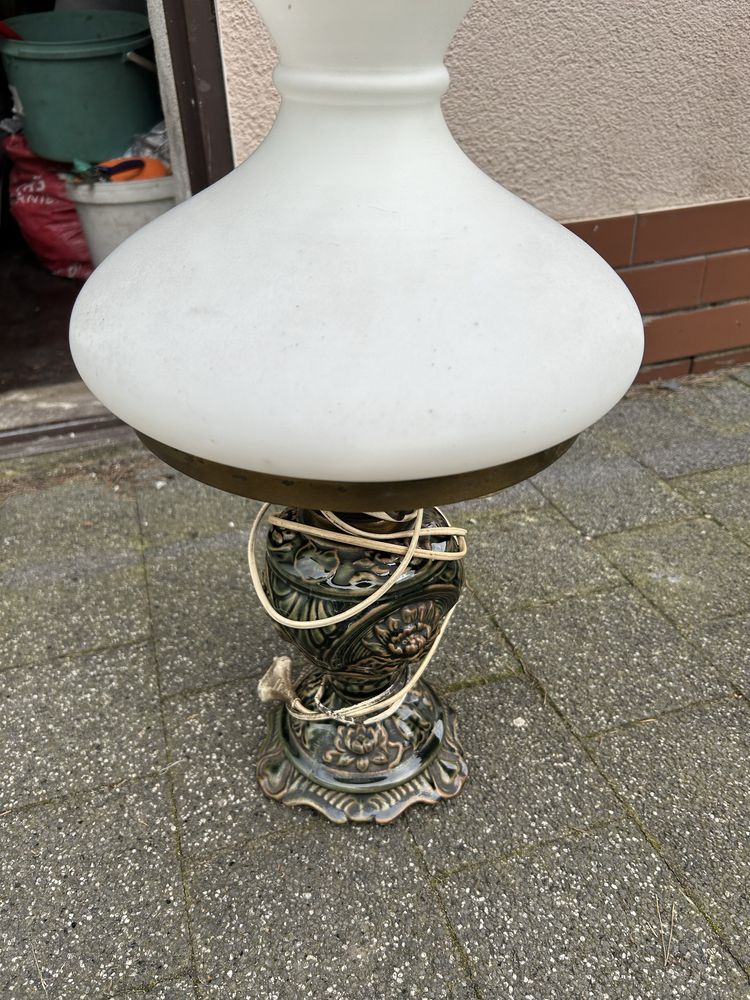 Stara lampa Porcelanowa