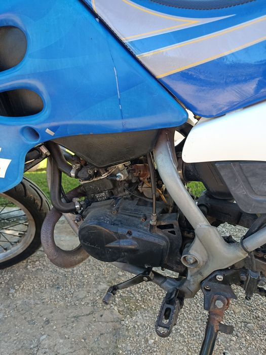 Suzuki RMX 50CC GASOLINA a 2 tempos