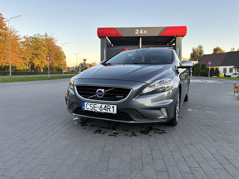 Volvo v40 D2 R-desing 2013 1.6 diesel 150KM