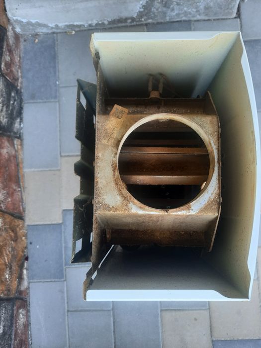 Продам колонку газову, димохідну Bosch W10 KB23 S5795 10