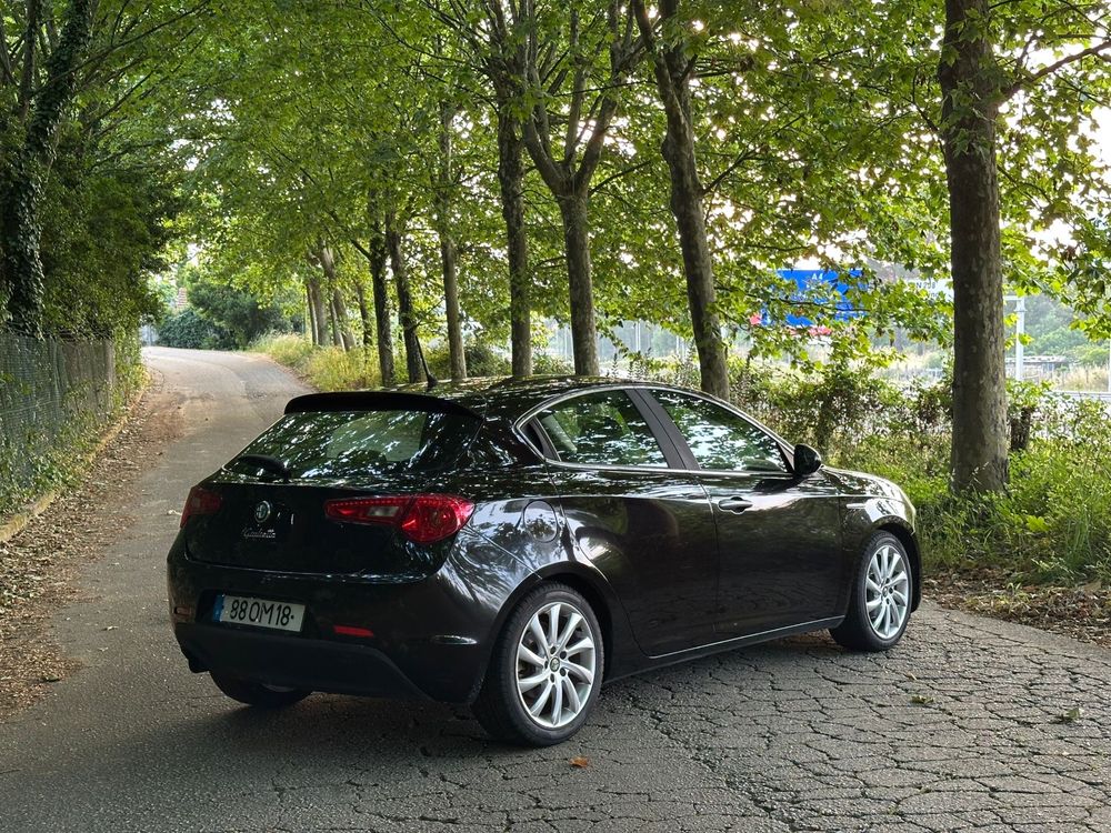 Alfa Giulietta 1.6cc 105cv C/Revisao e kit embreagem