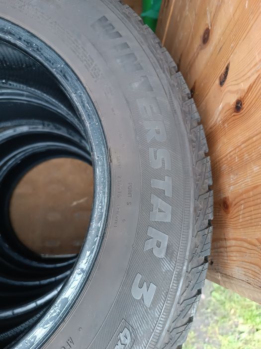 Opony zimowe 215 65 R16 Piony S WinterStar3