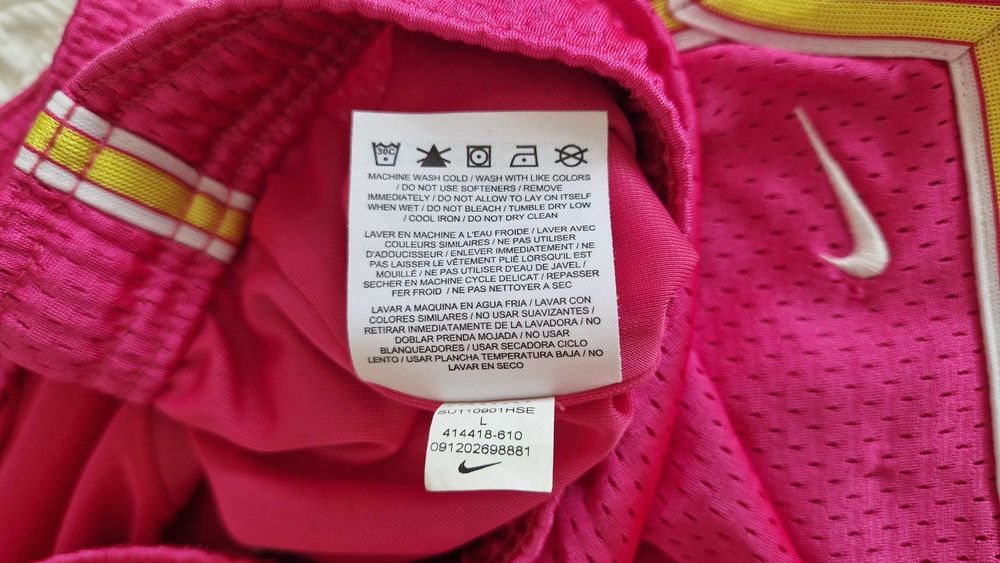 Calções Nike rosa, tamanho L