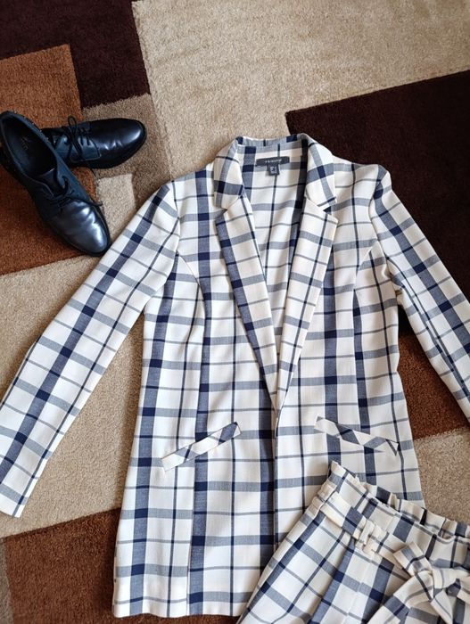 Garnitur damski w kratę , marynarka oversize 34 Primark