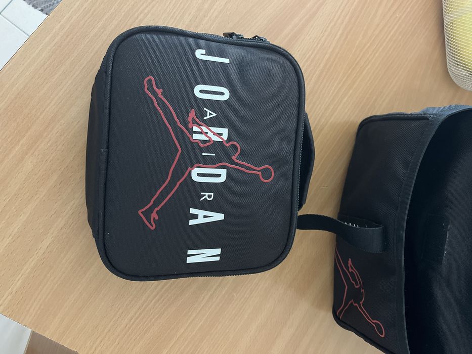Mochila Jordan com lancheira térmica integrada
