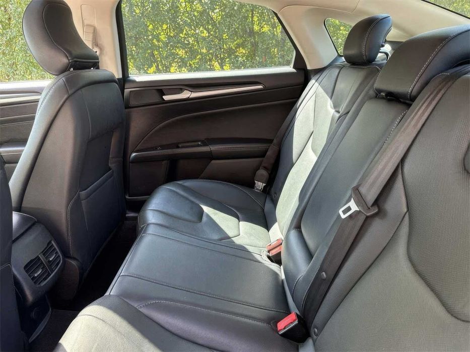 Ford Fusion Titanium      2019