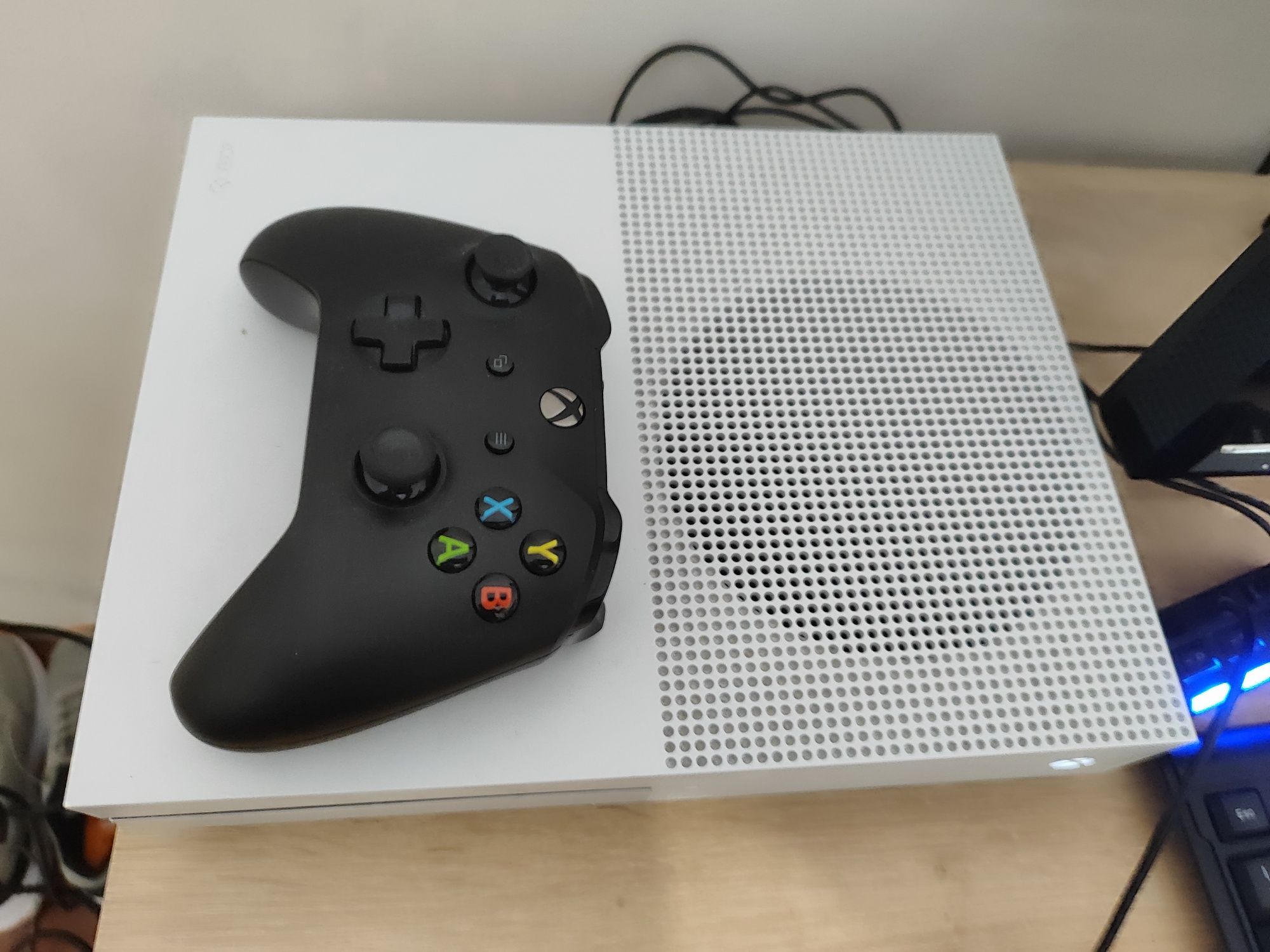 Xbox OnE S 1 terabyte