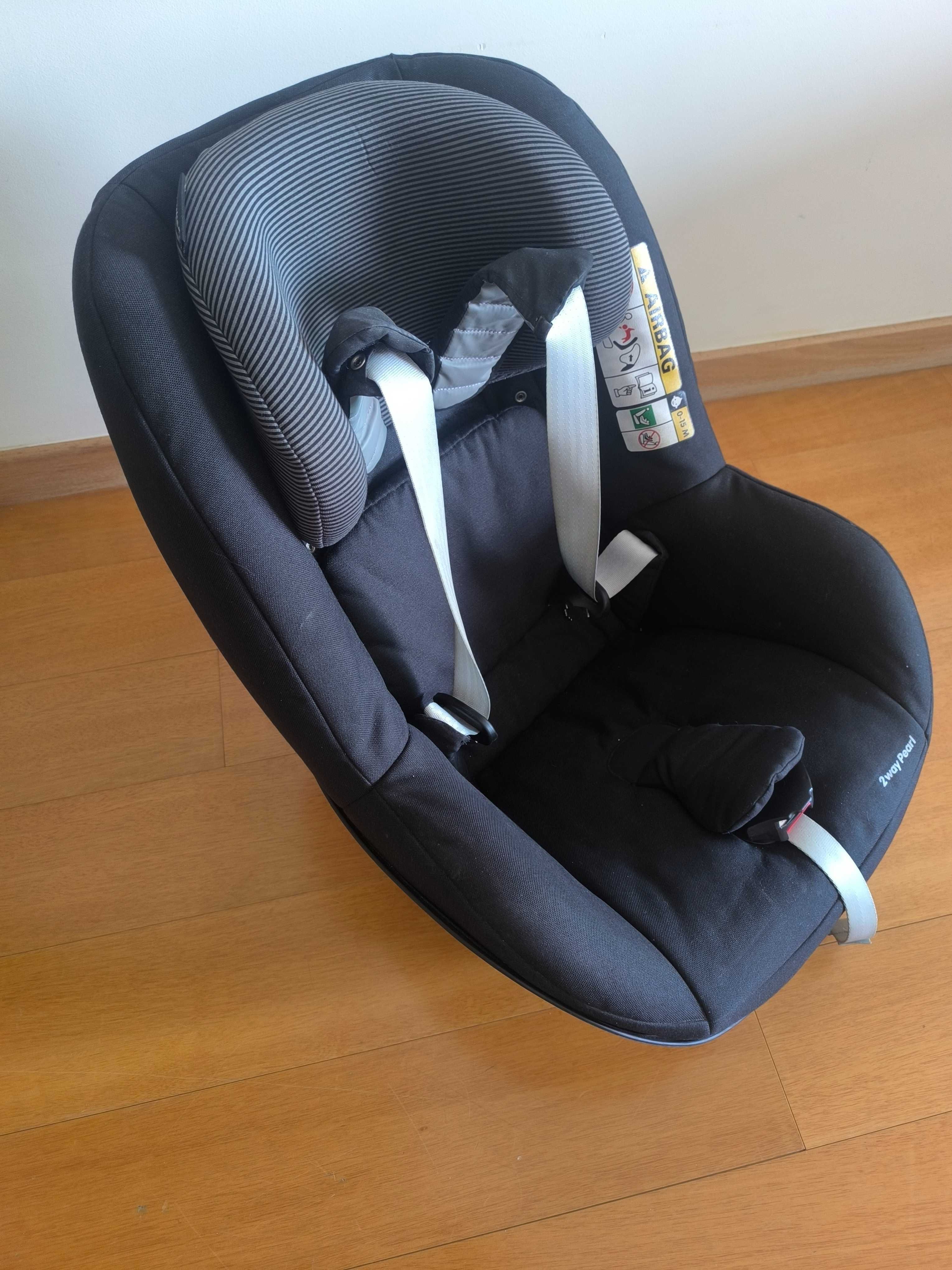 Cadeira Auto BebeConfort 2 wayPearl compatível com o sistema Isofix