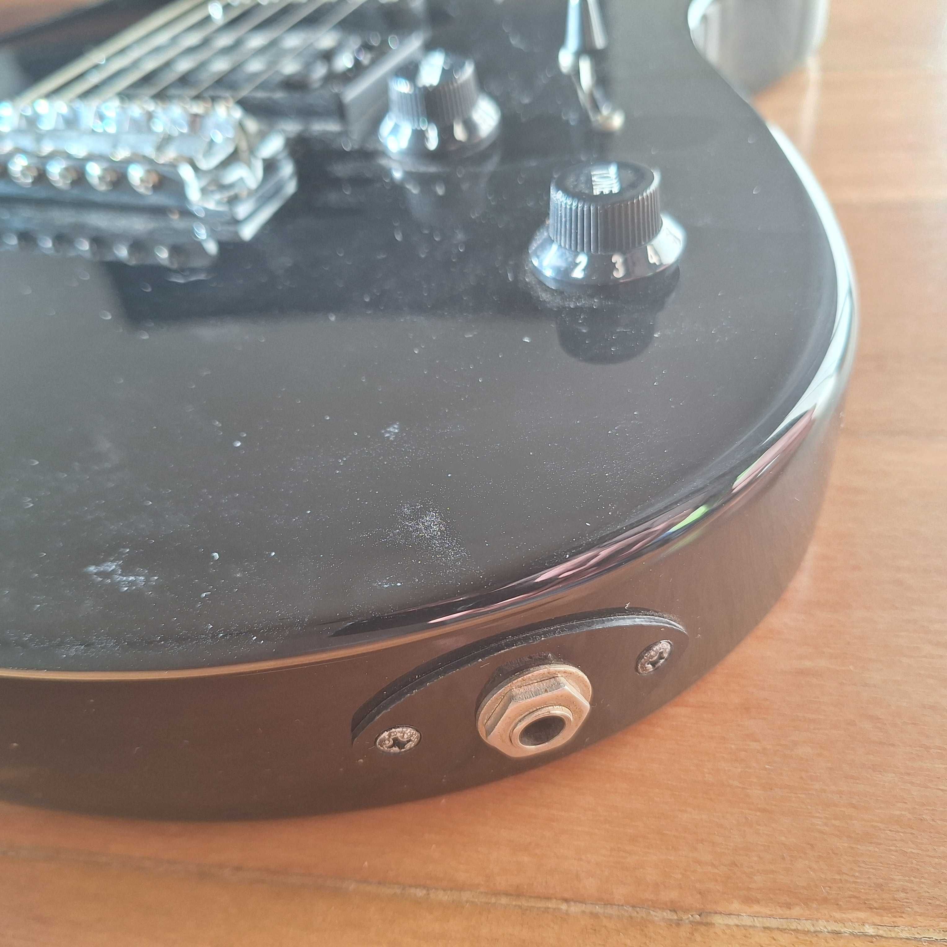 Tecnologia - Guitarra Elétrica YAMAHA