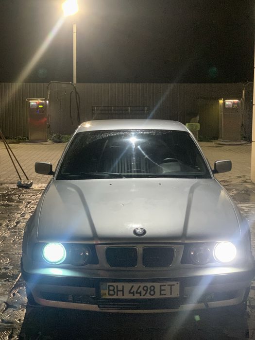 Продам БМВ Е34 520І