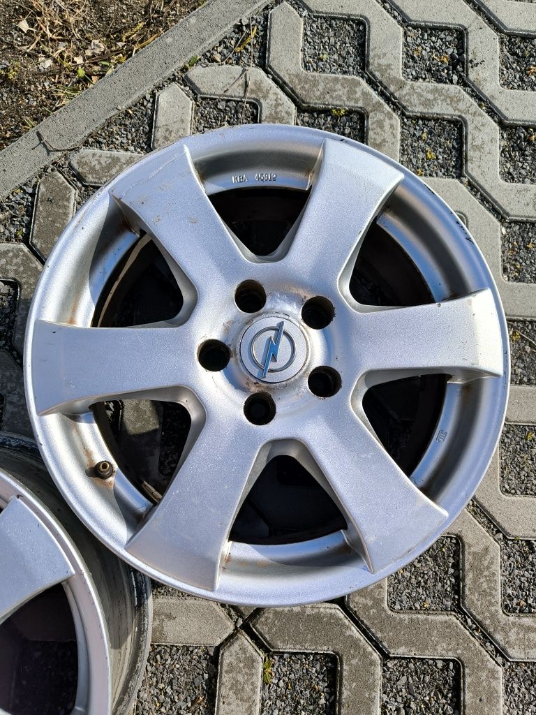 Felgi aluminiowe opel vectra astra 5x110 r16 alutec