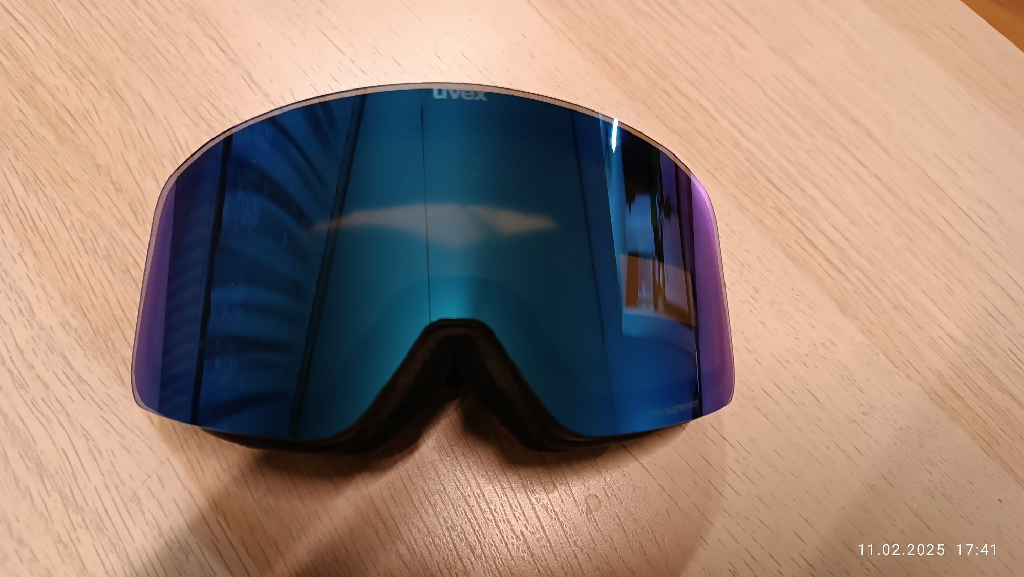 Gogle narciarskie i snowboardowe UVEX