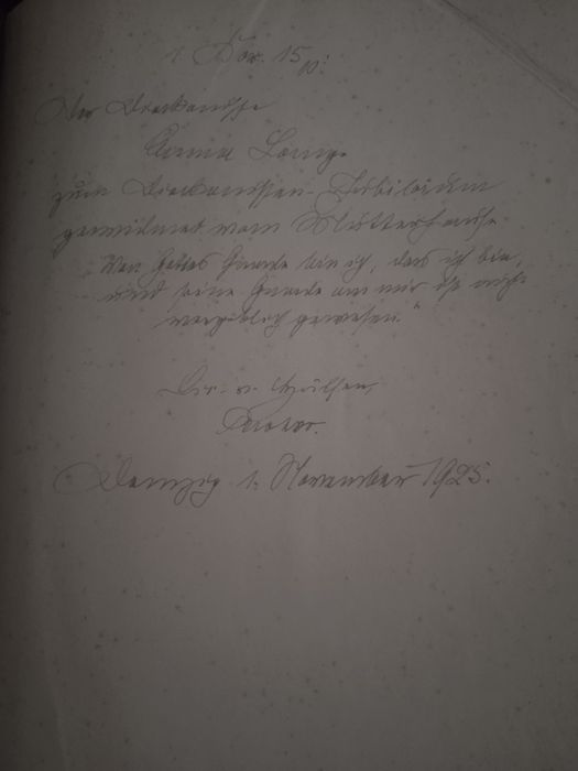 Zabytkowa  Bibllia  - rzadkość .