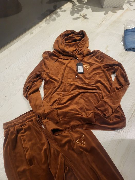Dres welurowy guess rozm m/l