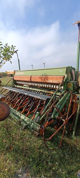 Amazone D8 3m AD 302  303  KE