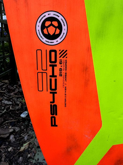 Deska windsurfinowa freestyle Severn Psycho 92l