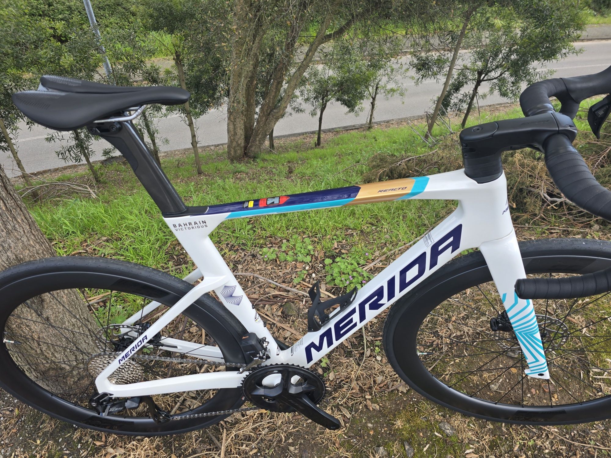 Merida reacto 6000 di2 com rodas carbono
