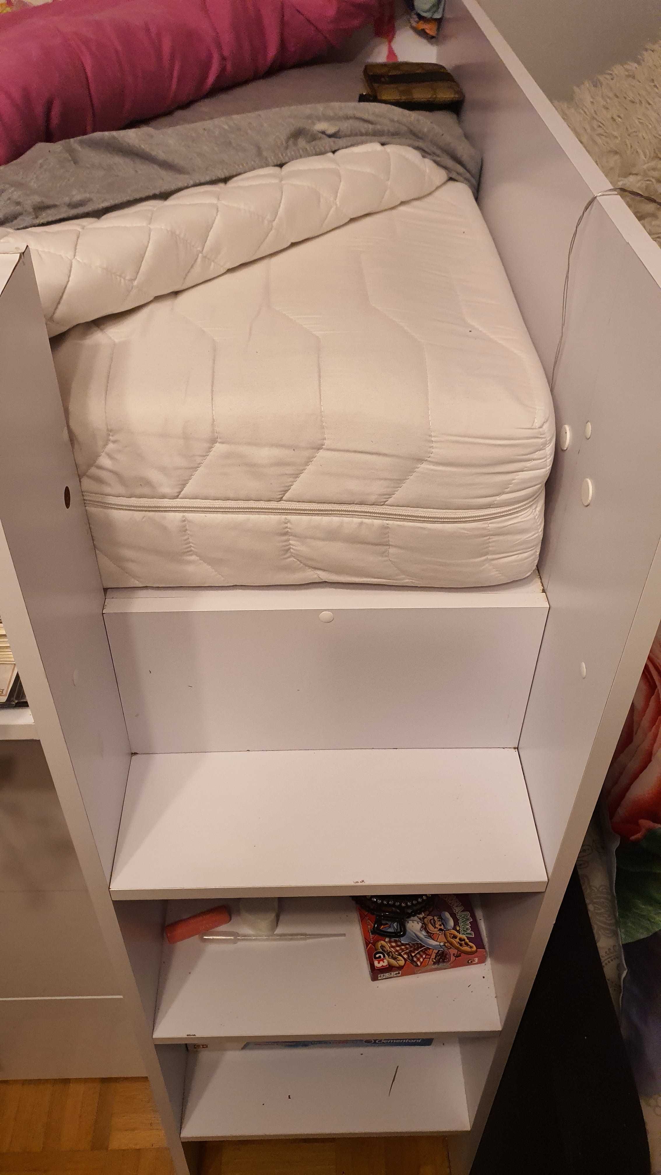 Łóżko dziecięce piętrowe z biurkiem i szafkami