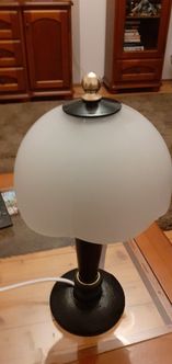 Lampka nocna na stół