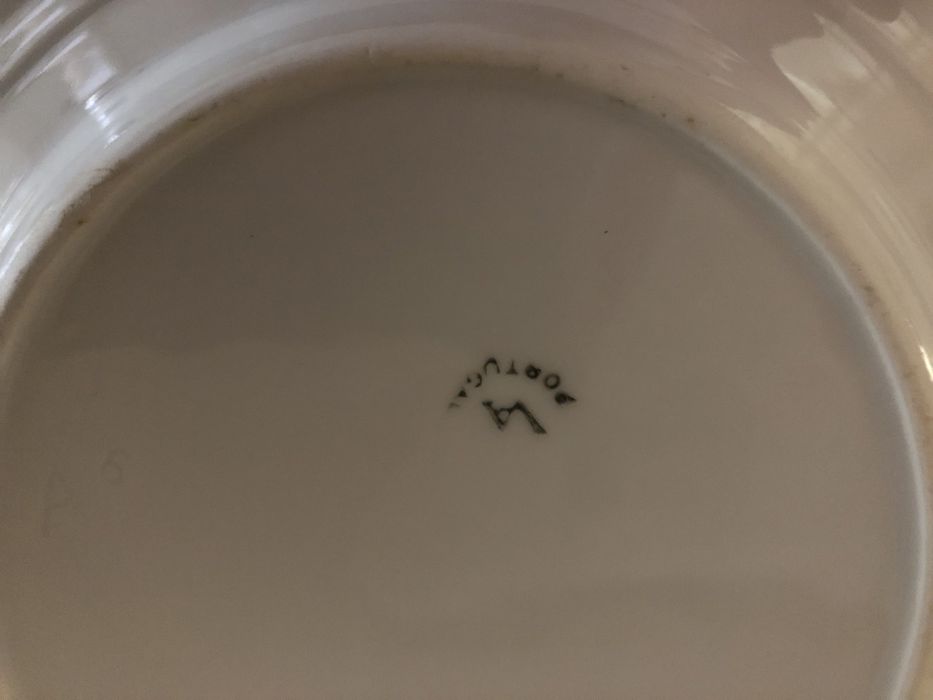 Pratos brasão Vista Alegre