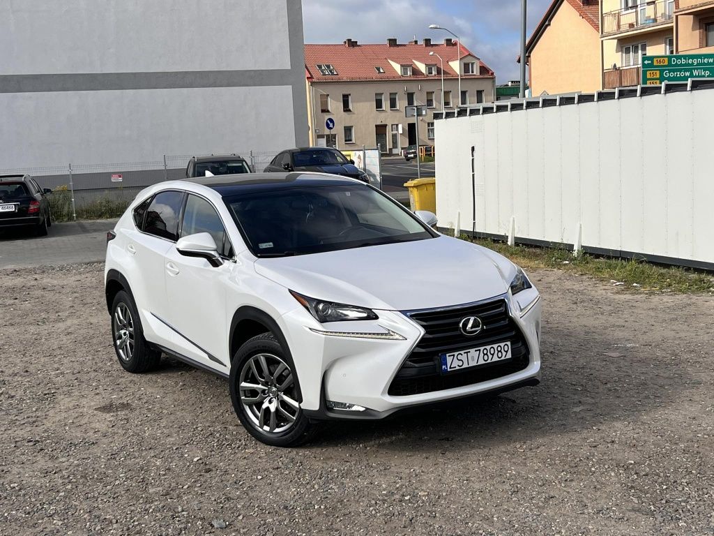 Samochód Lexus NX 200t AWD