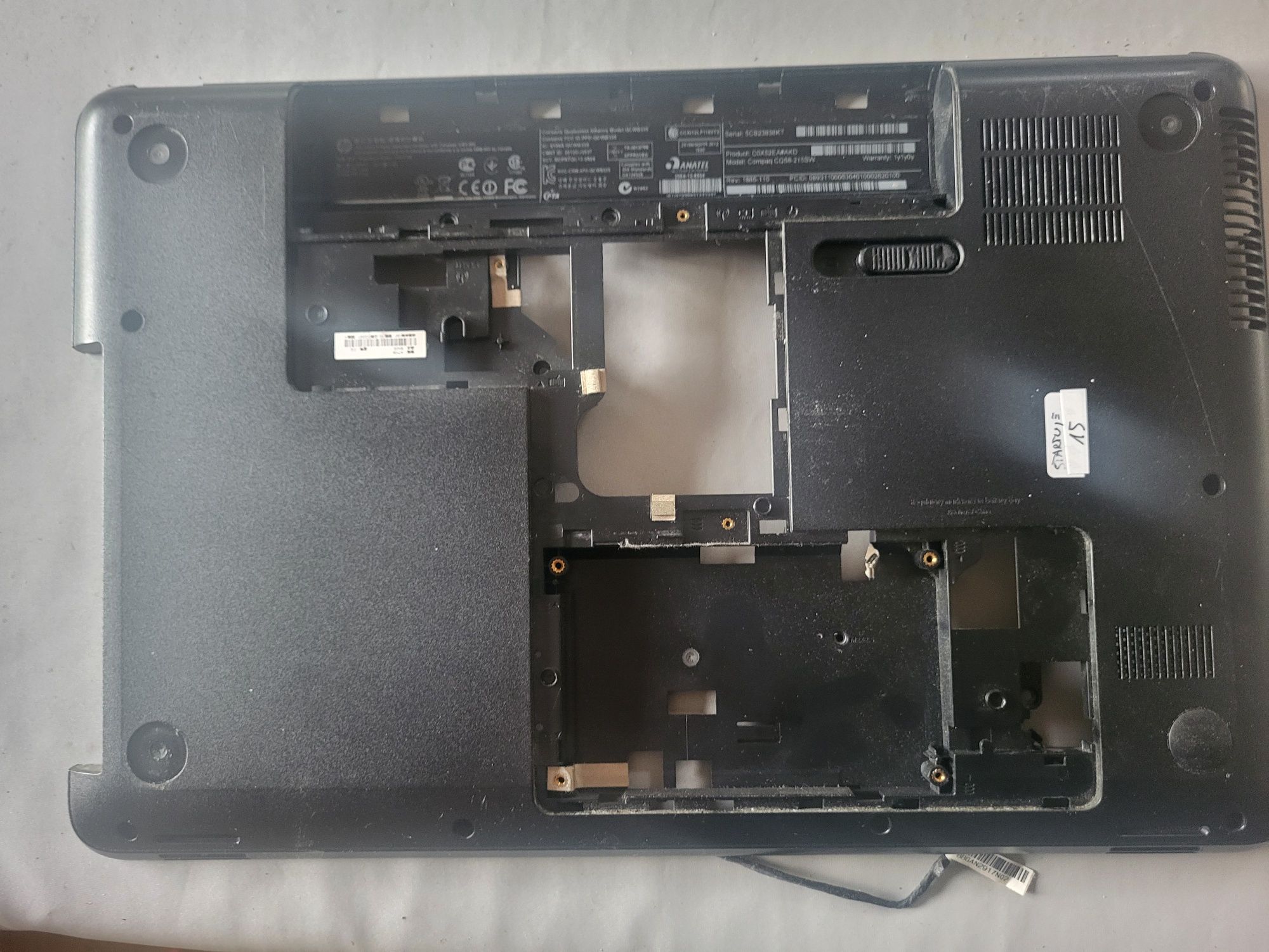Sprzedam dolną obudowę do Laptopa HP COMPAQ CQ58