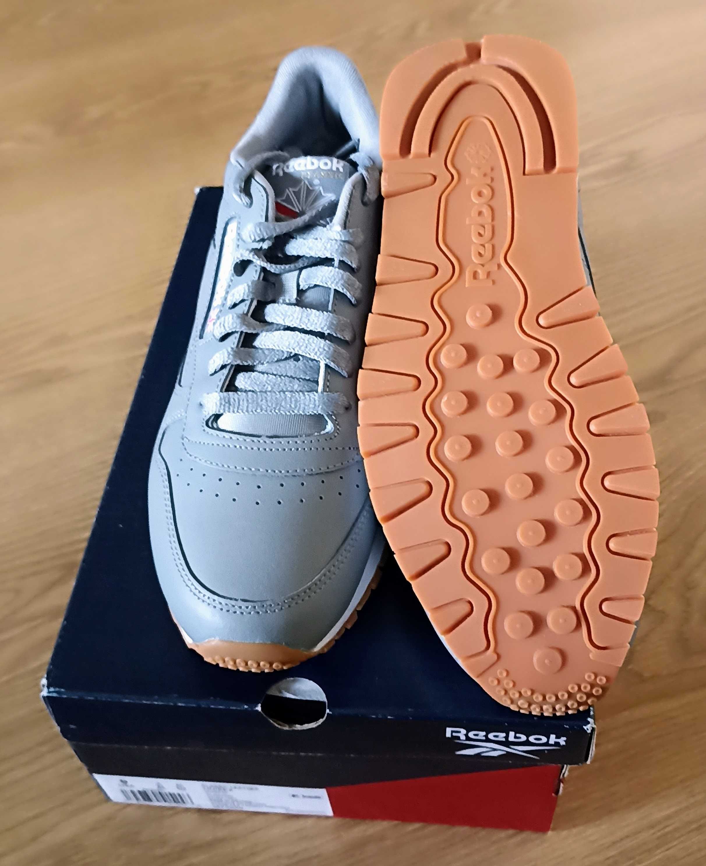 Reebok кожаные кроссовки р.us 8,5/41,5-42 us 9/42-42,5