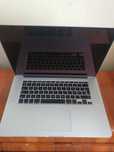 MacBook Pro 15 i7 2.2GHz 16GB RAM 500GB SSD