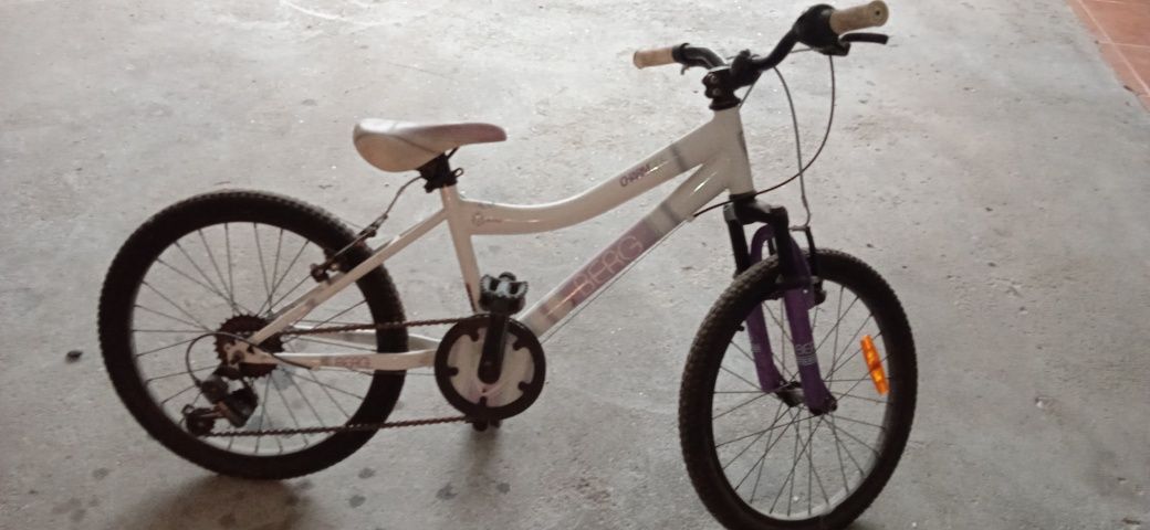 Vendo Bicicleta criança