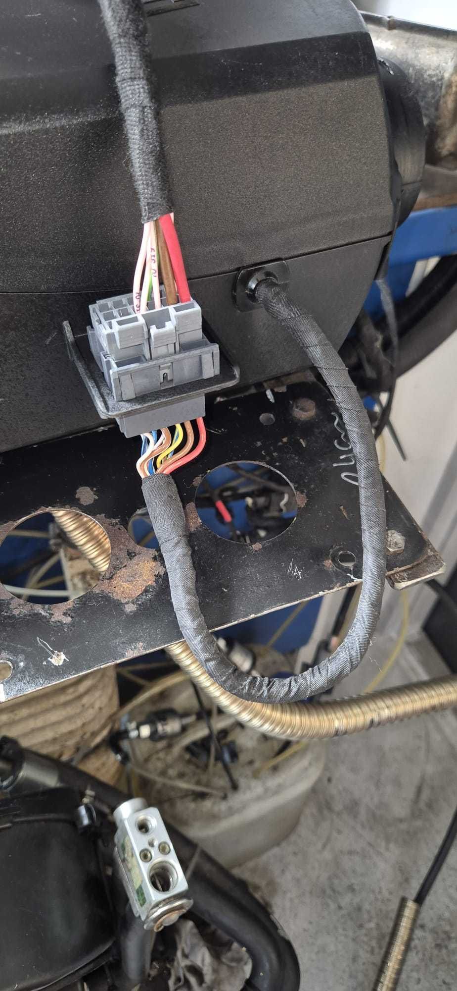 Webasto Ogrzewanie Eberspacher Airtronic M D4S 24V DAF XF 105 Serwis