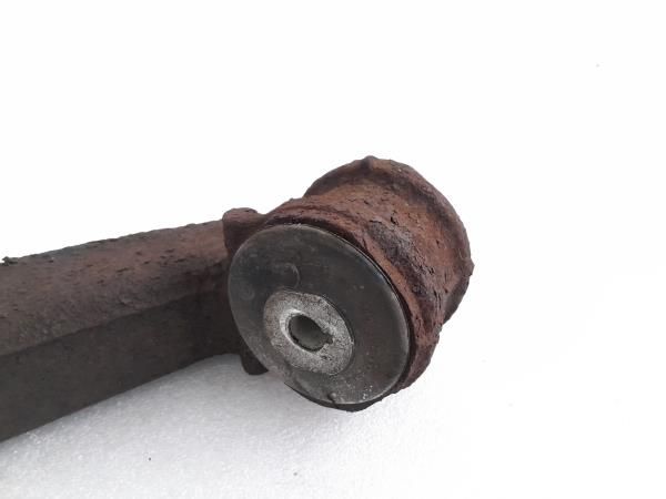 Braço de suspensão trás direito VOLKSWAGEN Transporter V (7HA, 7HH, 7E