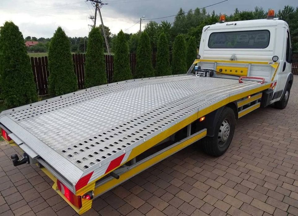 Евакуатор, автовоз • перевезення авто недорого • эвакуатор