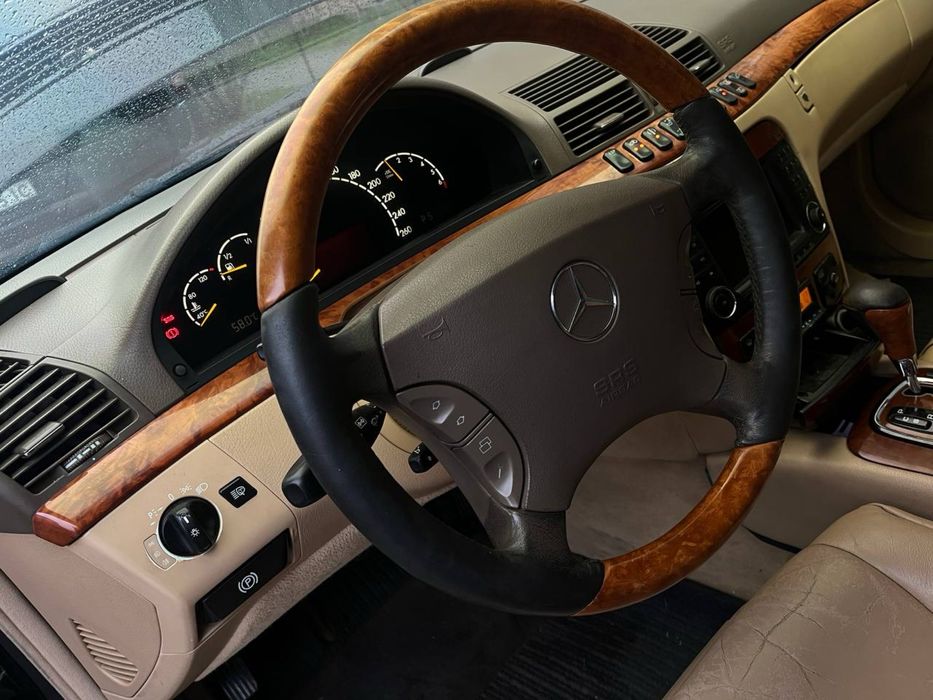Mercedes-Benz S-Class W220 • 5.0 • Long