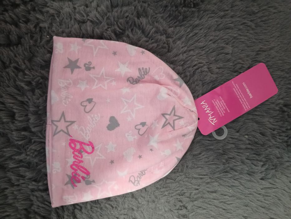 Czapeczka dziewczęca