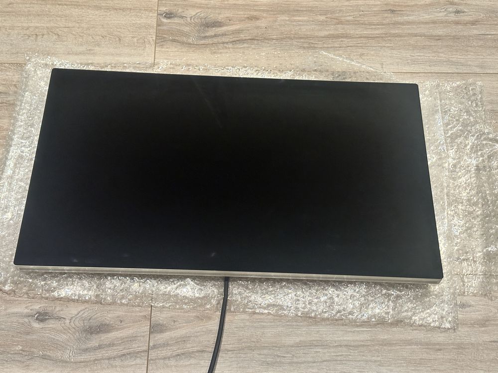 Apple Studio Display (модель A2525, EMC 4039)