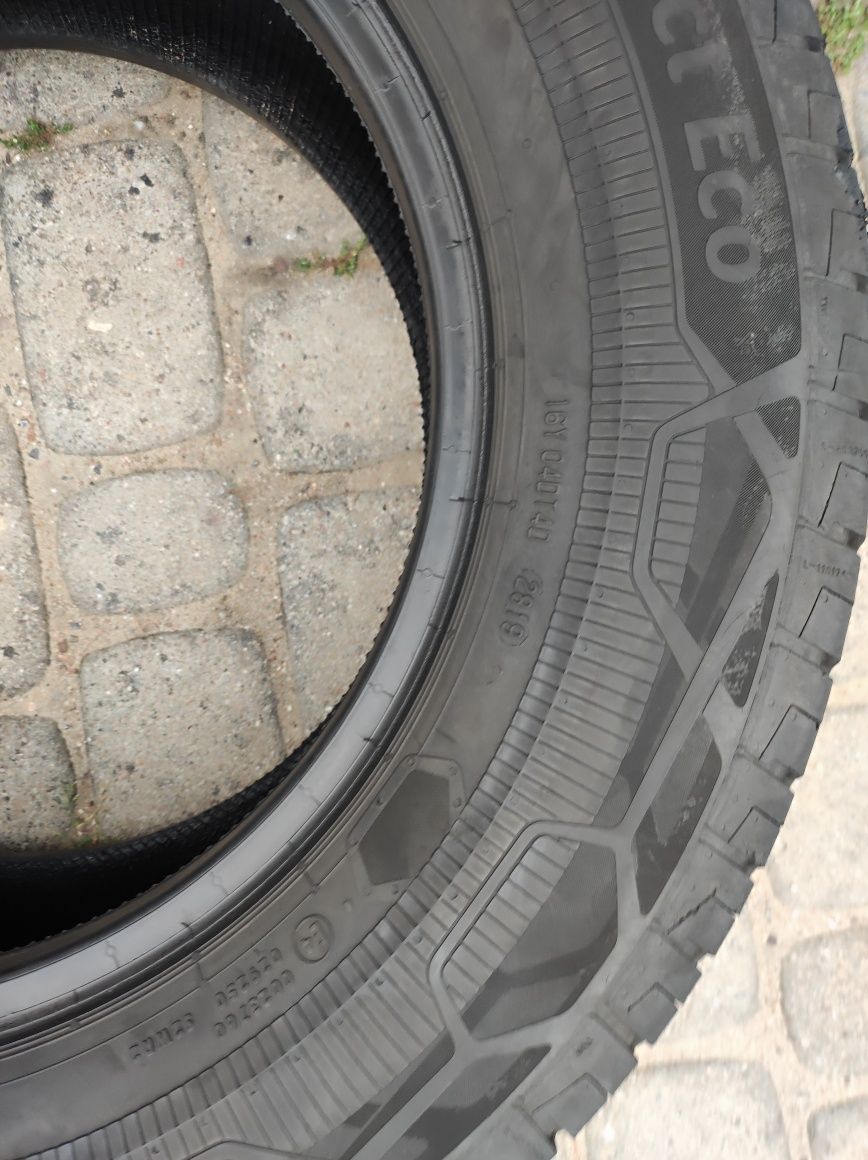 235.65.16c jedna opona Continental VanContact Eco