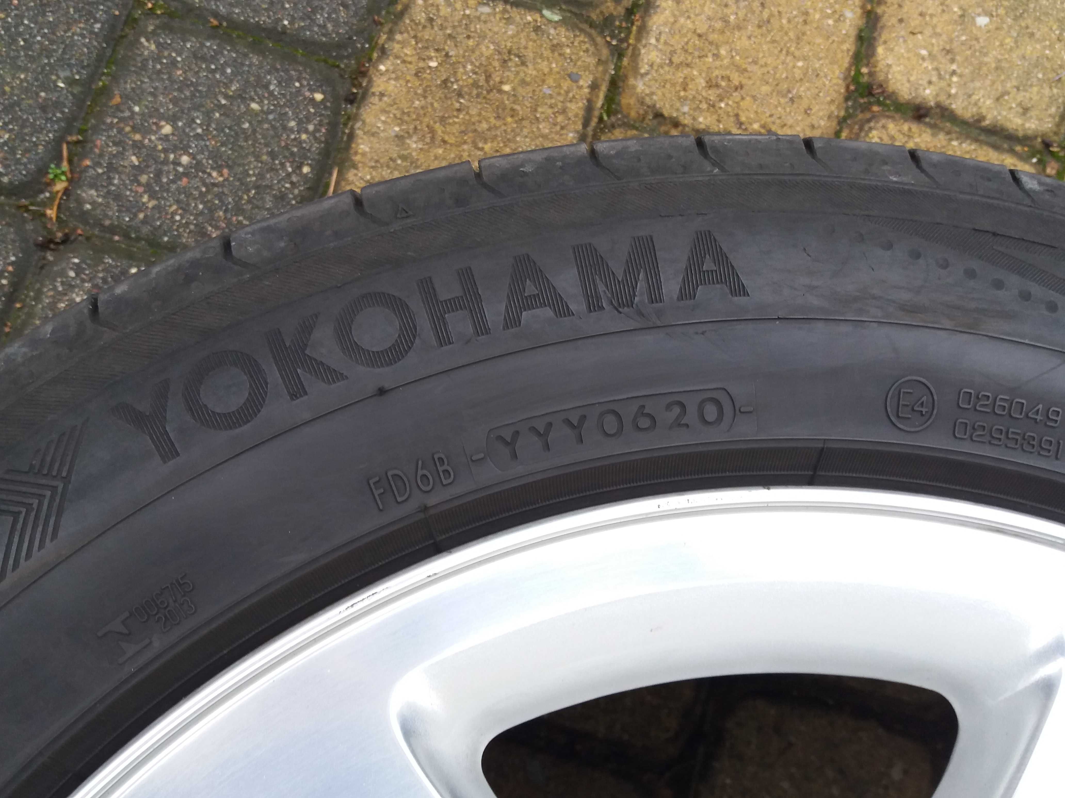 AUDI FELGI KOŁA 5x112 ET 48 8X17 235/55/17 DOT2020 Yokohama