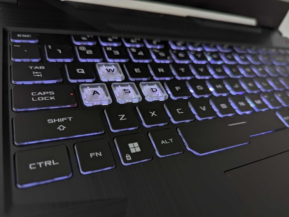 LAPTOP GAMINGOWY Asus TUF A15 RTX 3050 Ryzen 5 4600H 144 hz